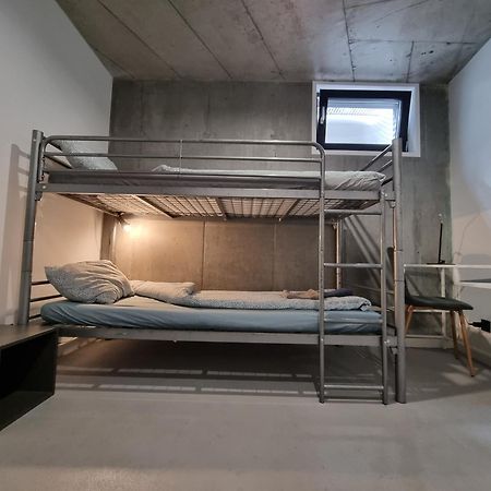 Industrialna Piwnica Hostel Gdansk Room photo